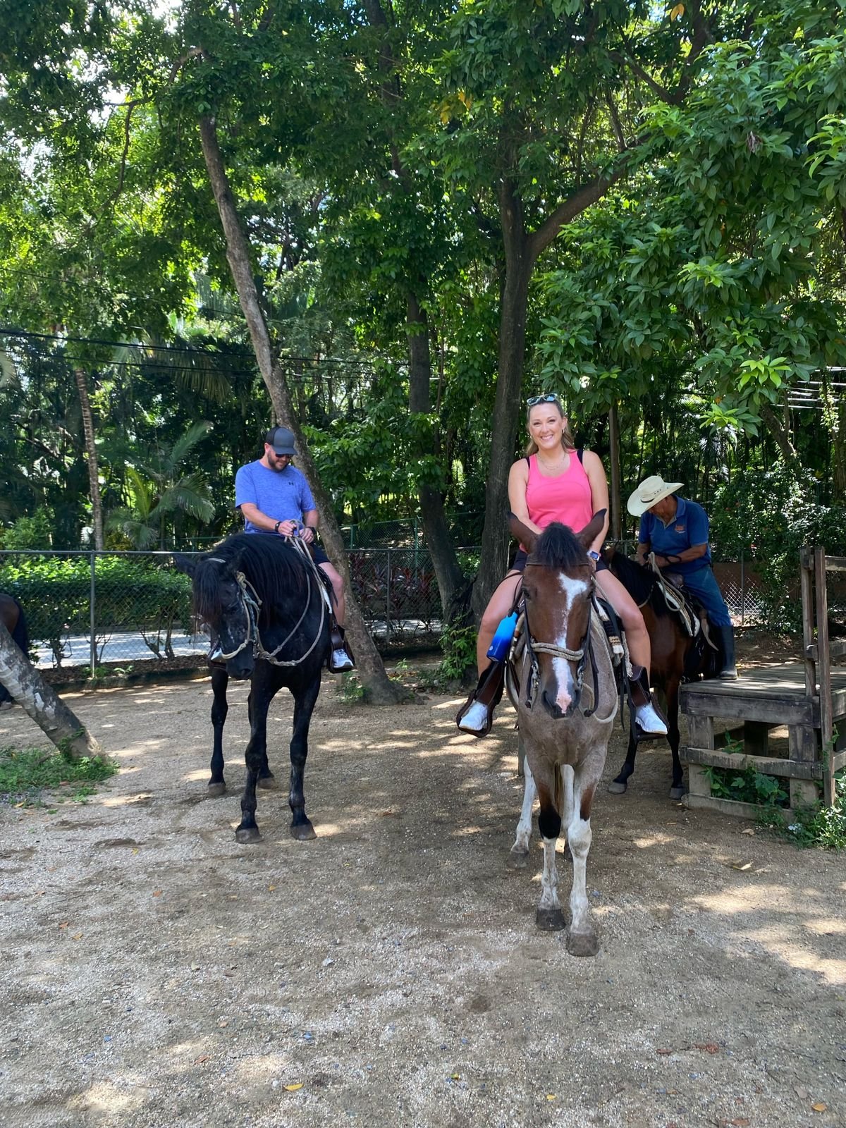 City Tour and Horseback Riding